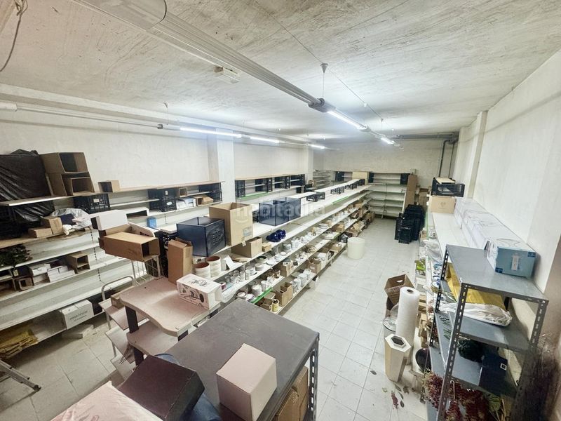 Foto cedd98de-c83d-4fce-8b1c-d3e690592950. Alquiler local comercial en Sónsoles Ávila
