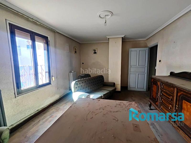 Foto 3307e374-019a-4bcb-a6fd-5a233e8d7927. Semi detached house with heating in José Zorrilla - Padre Claret Segovia