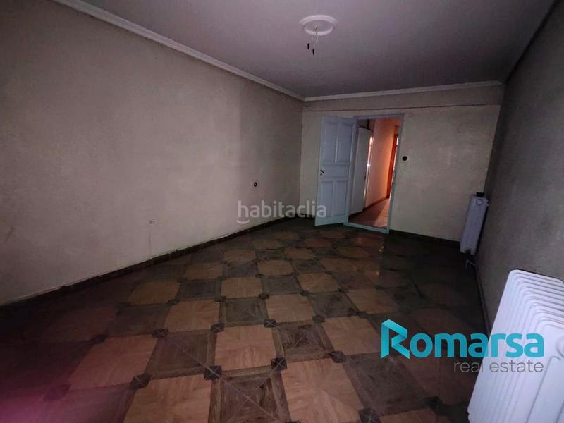 Foto a312b7c5-247c-4e36-a496-261c81d9a6d4. Semi detached house with heating in José Zorrilla - Padre Claret Segovia