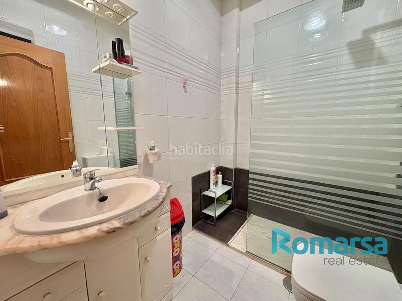 Foto 4f41fc12-b698-4529-8322-e7ff1b0bef98. Maison avec chauffage parking piscine dans Cuatro Postes Ávila