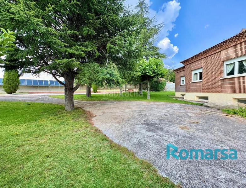 Foto 83f6afb6-faf9-4d05-8178-9c6b64af0d02. Maison avec chauffage parking piscine dans Cuatro Postes Ávila