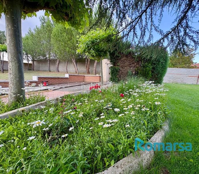 Foto a4ce67fe-1d68-40ed-93db-f46cb3d658bd. Maison avec chauffage parking piscine dans Cuatro Postes Ávila