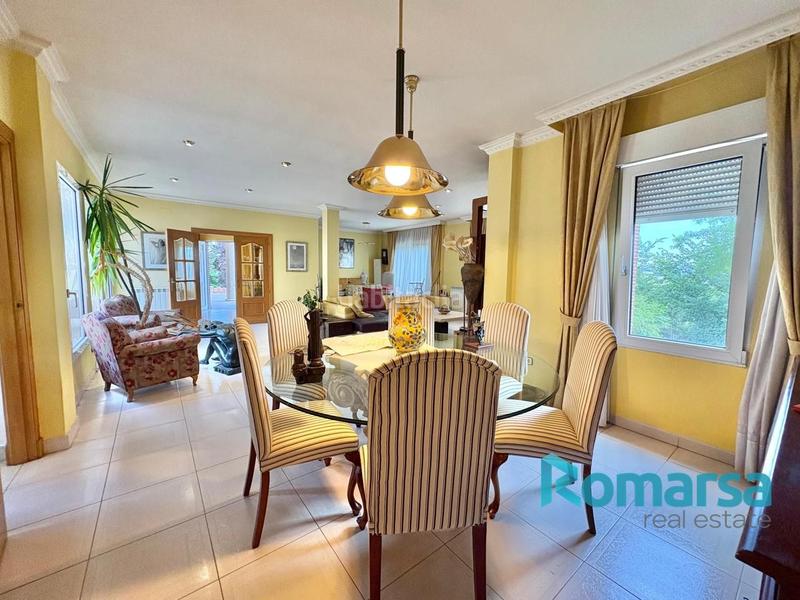 Foto b6b2ecf2-173d-49a3-a064-07f2a8a90a32. Maison avec chauffage parking piscine dans Cuatro Postes Ávila