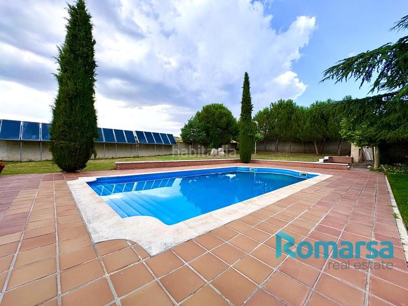 Foto ddb29434-097c-47c5-8641-fa051f3c8e71. Maison avec chauffage parking piscine dans Cuatro Postes Ávila