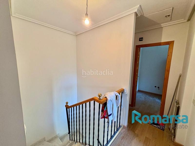 Foto 370a3af1-3c6c-4bf2-926d-5e29bf87d1eb. Casa a schiera con riscaldamento parcheggio in La Encarnación Ávila