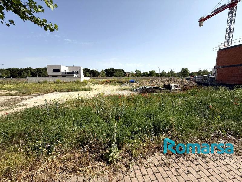 Foto 76a198bb-01a9-4ca5-972f-af8b33bb5a42. Terreny residencial a Sónsoles Ávila