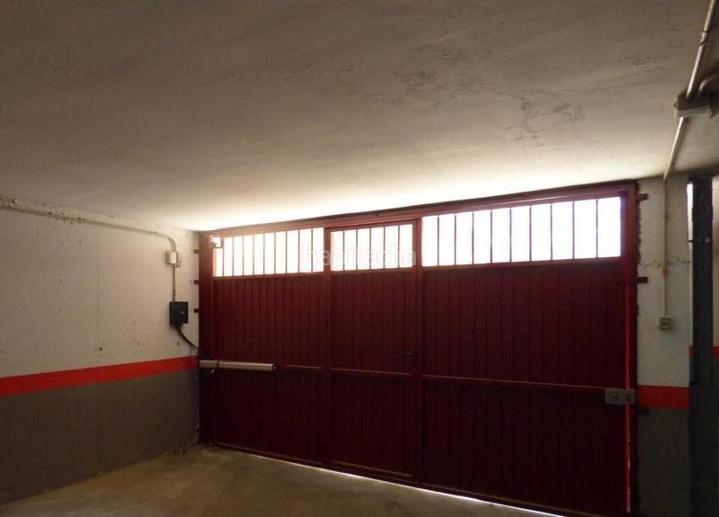 Foto 40d531a5-7ae0-48ec-8b4c-cd898cdb4ca7. Parking coche en Universidad Ávila