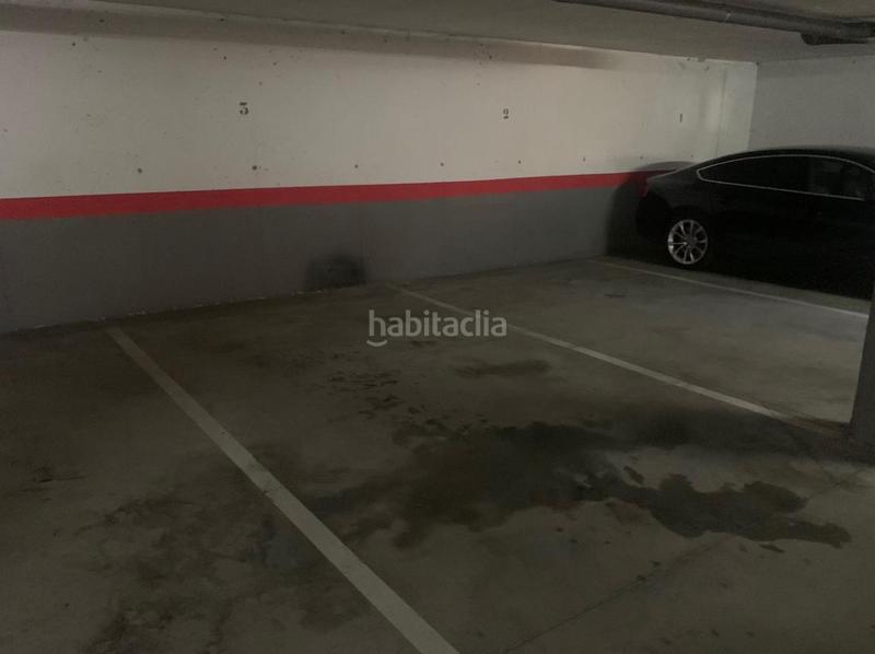 Foto 3eb4762e-97bb-441d-8b6e-a25445d93b5b. Parking voiture dans Universidad Ávila