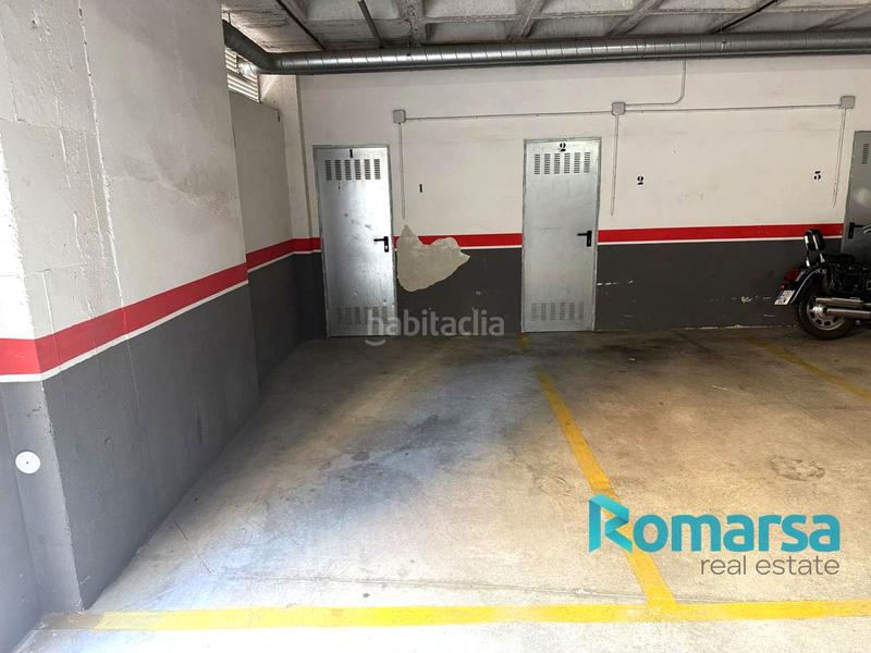 Foto 42ffaa2c-431a-4212-909e-82391f1bbf78. Aparcament cotxe a Universidad Ávila