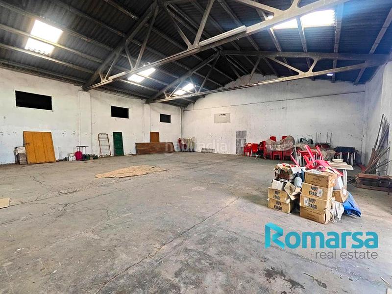 Foto ef24622b-9643-42f6-8132-8786938bc0a7. Nave industrial en Sangarcía