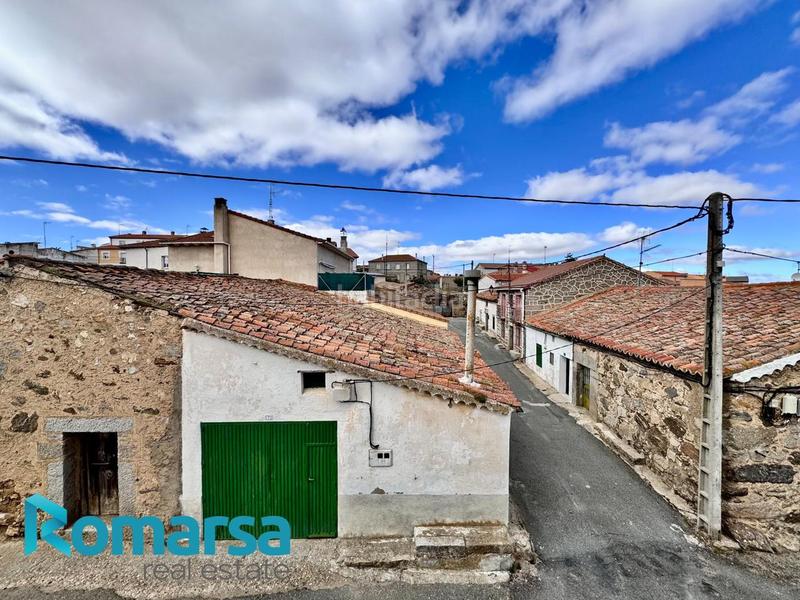 Foto f28b5c74-734c-4d26-911b-336c7ee9e3f3. Casa en Tornadizos de Ávila