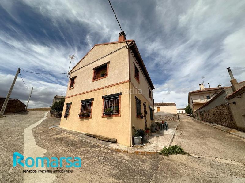 Foto 1e181331-d2b9-4fca-a146-9931e9f4a649. Casa amb calefacció a Grandes y San Martín