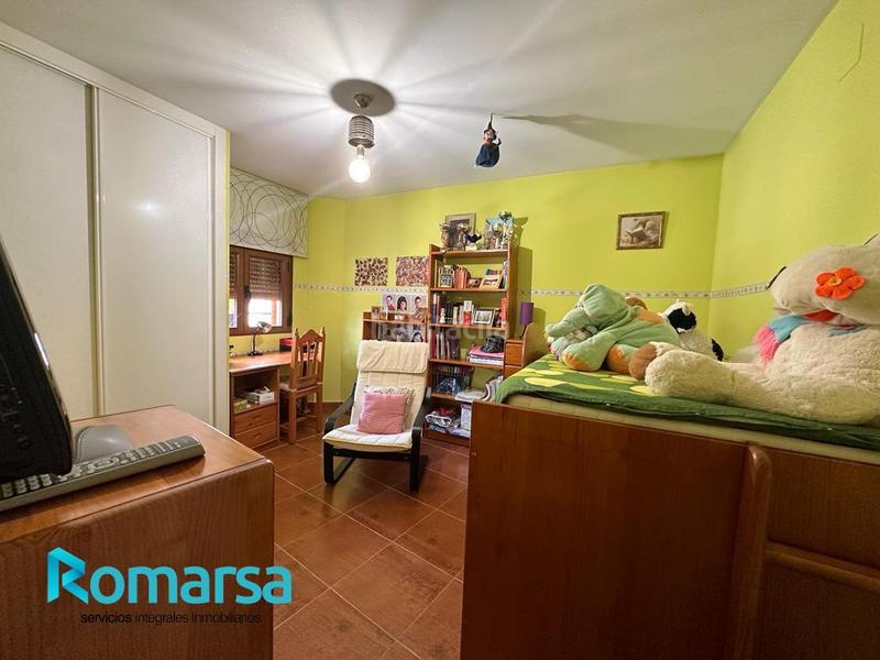 Foto 6a560fb2-f841-45b9-8841-cb499212f147. Casa amb calefacció a Grandes y San Martín