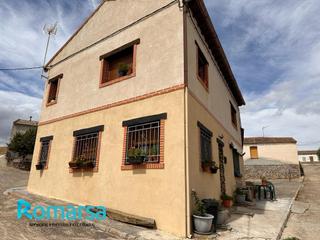 Maison  La fuente. San martín de las cabezas