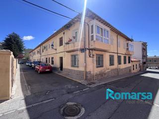 Etagenwohnung  Tarrasa. Gran piso en zona santo tomás