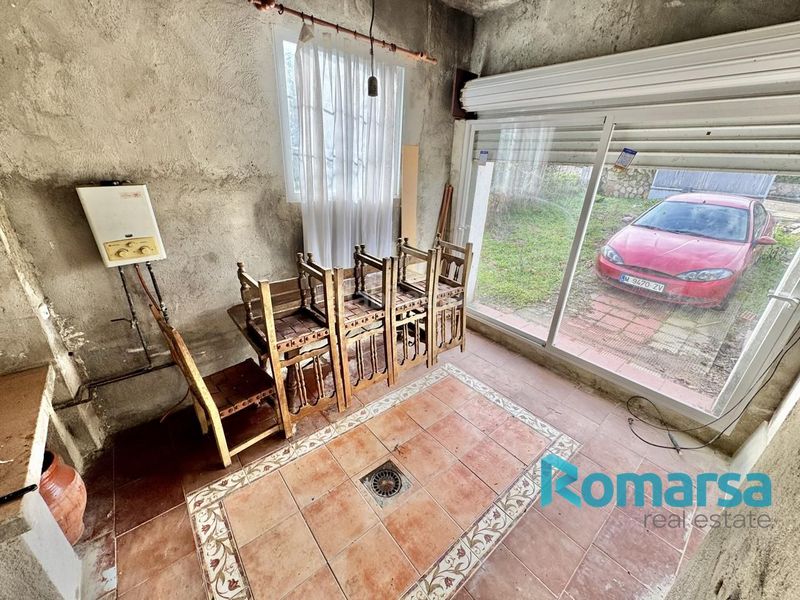 Foto 4804bcbe-5bac-492e-a4a1-f8e278da9059. Casa amb calefacció aparcament piscina a Navahondilla