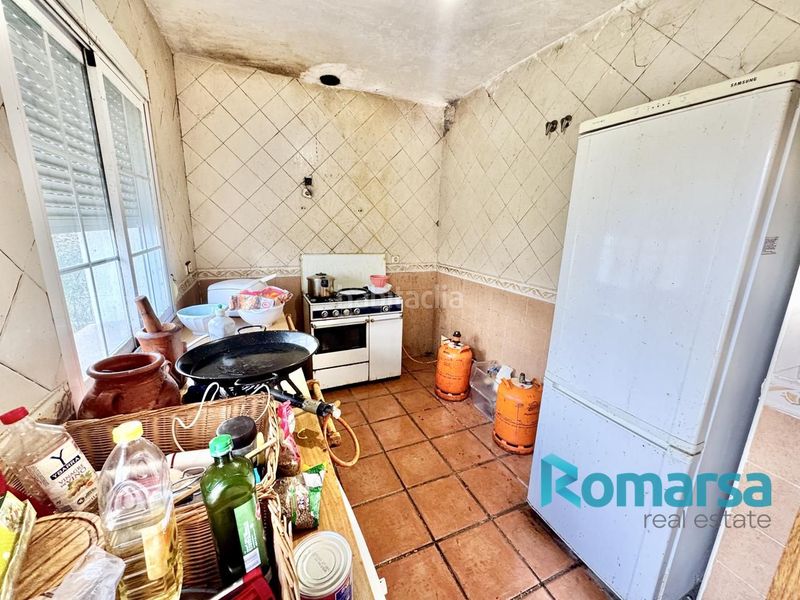 Foto c3fad19b-9ddd-4c64-9dc5-ec5f984cb36d. Casa amb calefacció aparcament piscina a Navahondilla