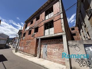 Edificio  Empedrada. Wip en zona centro de  arenas de san pedro