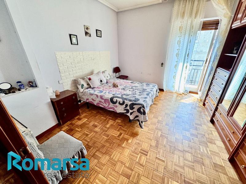 Foto 187639ea-b9af-400d-9f7d-251b866e9f4c. Appartement avec chauffage dans Centro Ávila