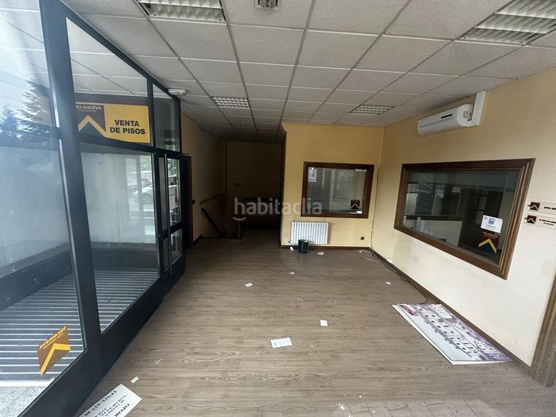 Foto 4fb28892-6b1c-42f0-a1d8-6d37e6be4406. Local comercial a Sur Ávila