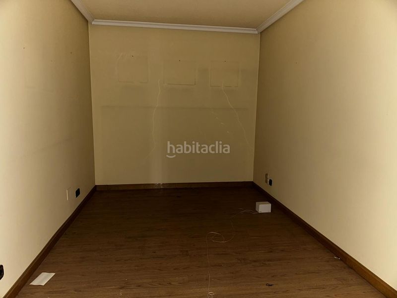 Foto a4c5093b-acaa-442e-92a1-7a505f19f4a7. Local comercial a Sur Ávila