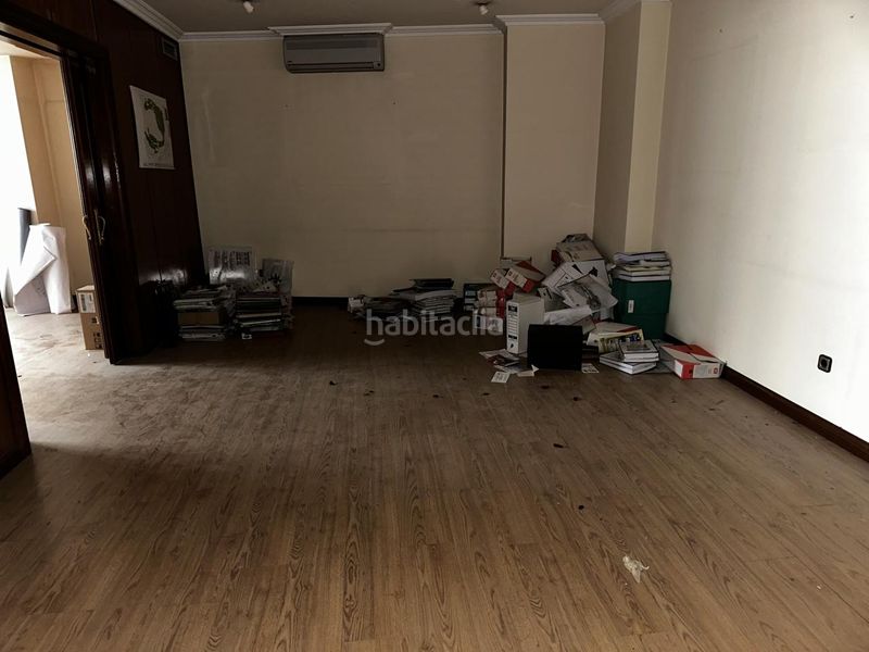 Foto f9462fd0-abf5-4292-8c3d-5704883d7d71. Local comercial a Sur Ávila