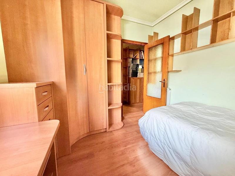 Foto 67ba0cc3-aa62-4792-823e-de3db20e95a7. Flat with heating parking in Murallas Ávila