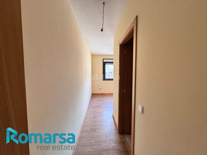 Foto 7f4e07e7-ba9d-4ddb-8230-496557e779df. Pis amb calefacció aparcament a Barraco (El)