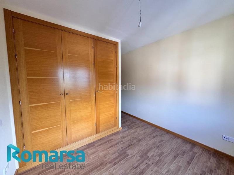 Foto f5788030-212c-4b24-aa87-dbdc7a84d434. Pis amb calefacció aparcament a Barraco (El)