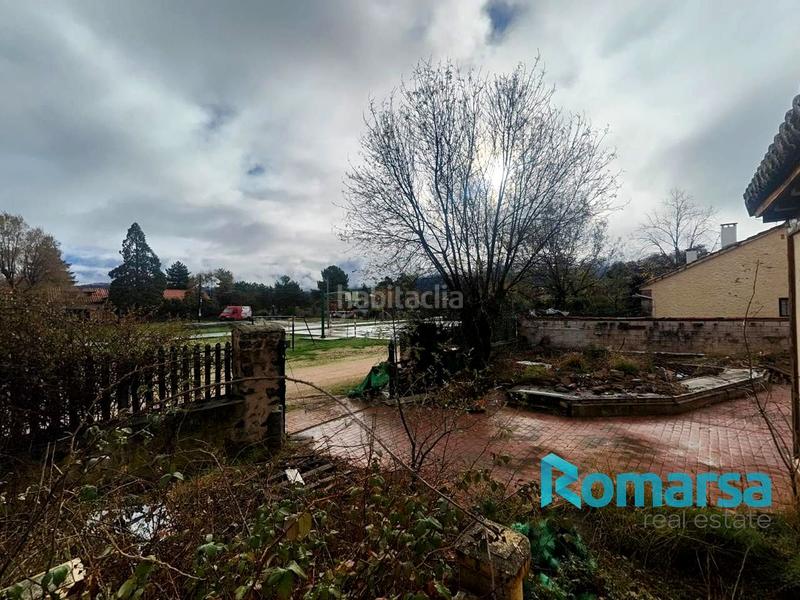 Foto 8555b9a2-a27a-4180-b64d-9fde67835038. Maison avec parking dans Navas de Riofrío