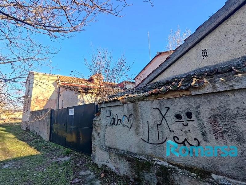 Foto 8dff1430-c6d0-4937-839a-6db9c484a216. Maison avec parking dans Navas de Riofrío