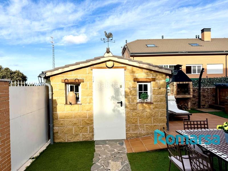 Foto 1077b82c-0d81-4a33-ac54-e7f22b9eb2fb. Casa adossada amb calefacció aparcament piscina a Ávila