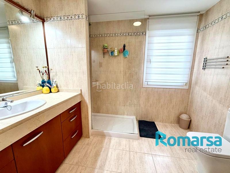 Foto c48b6692-6211-42ae-913b-5470613bd725. Casa adossada amb calefacció aparcament piscina a Ávila