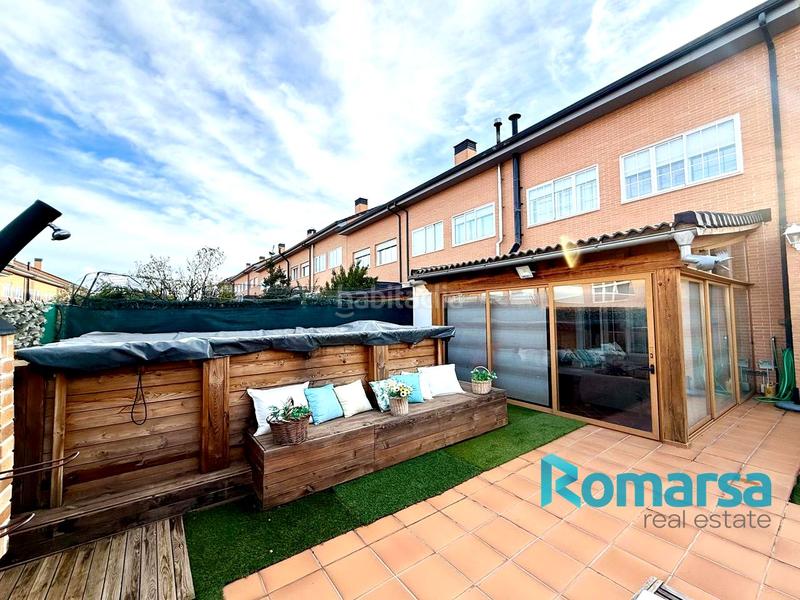 Foto cad403fd-297b-4bbf-a597-51337530a848. Casa adossada amb calefacció aparcament piscina a Ávila