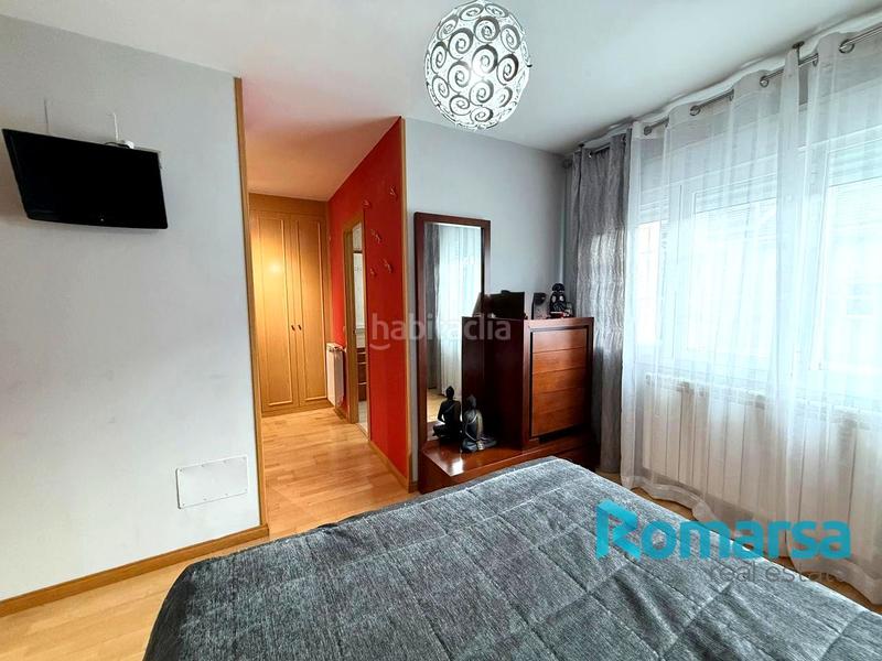 Foto cbc3997b-bd76-4ada-92ad-4b435e4d8d04. Casa adossada amb calefacció aparcament piscina a Ávila