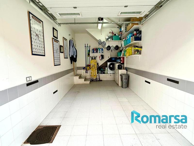 Foto ff915a22-e664-4719-9c40-0dc5b27be189. Casa adossada amb calefacció aparcament piscina a Ávila