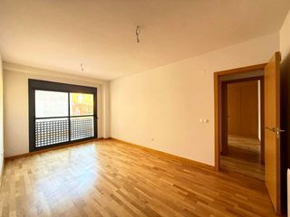 Piso  Juan aurelio sanchez tadeo. Fantástico piso en venta en zona sonsoles
