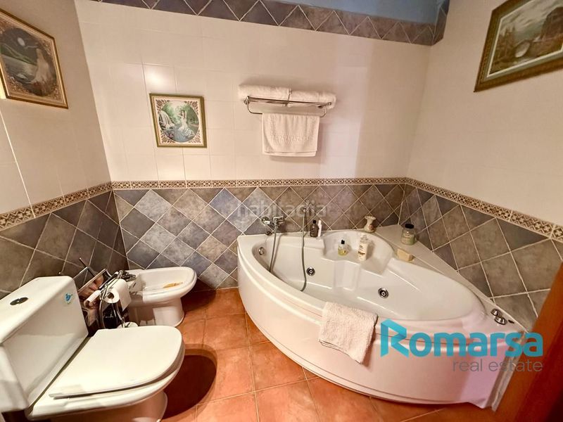Foto 3cee6475-d969-4d6a-aa3a-e064c22ab0ad. Casa amb calefacció a Bohoyo