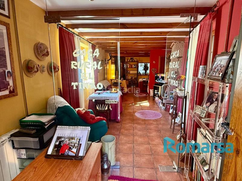 Foto 553a5768-df24-43bf-b8c2-a58da7decbb6. Casa amb calefacció a Bohoyo