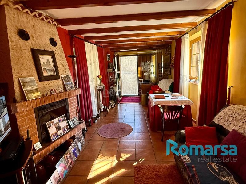 Foto 57a50aa2-a2a3-4008-a400-845494267425. Casa amb calefacció a Bohoyo