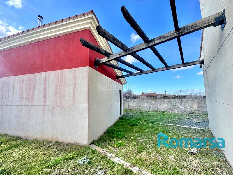 Foto c59d7ac6-8b00-4467-8a86-92942d66cf6f. Casa en Sanchidrián