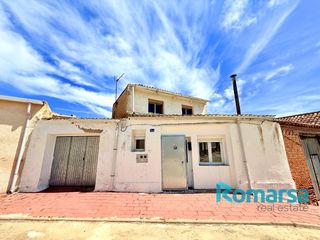 Haus  La azogue. Preciosa casa en venta en adanero