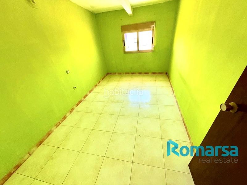 Foto 54e7a6b0-95c1-48dd-95d0-3e16db1a0d1b. Casa amb aparcament a Adanero