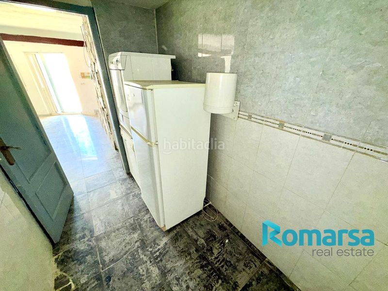 Foto 5d89e9c2-0245-4619-8081-a3e1f09df2b8. Casa amb aparcament a Adanero