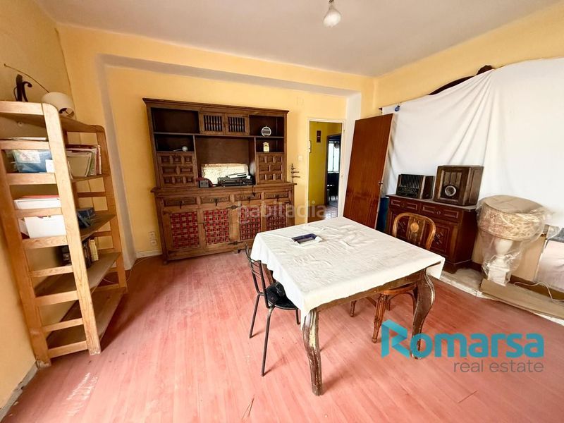 Foto 0926d177-4484-48ce-9ae0-cbad10857ea8. Edificio  piso local comericialgaraje en Ávila