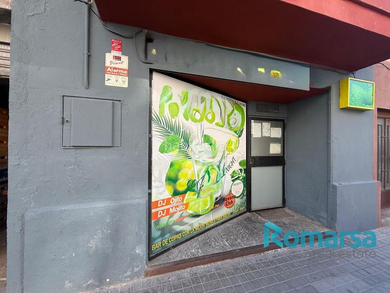 Foto 0f0fa254-0c36-486d-b02b-a7617c925251. Edificio  piso local comericialgaraje en Ávila