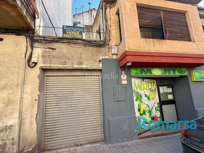 Foto fe12ad95-8757-4340-9189-302958bf8637. Edificio  piso local comericialgaraje en Ávila
