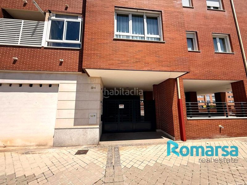 Foto c2879932-0b2b-4b74-9de4-cdf8c723ea35. Pis amb aparcament piscina a Sónsoles Ávila