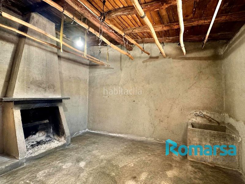 Foto 1d70a75a-c8a3-4747-bb56-c68567b25cb3. Casa amb calefacció aparcament a Mingorría