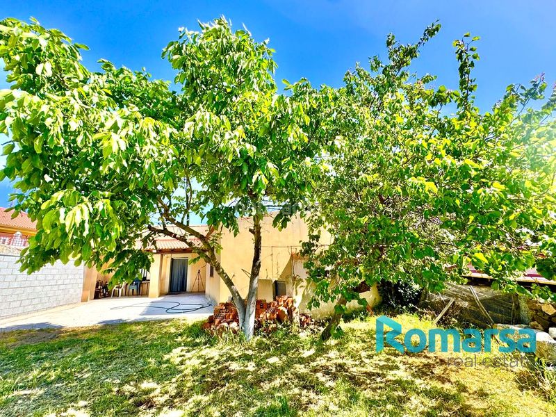 Foto c080f739-5745-4aab-a14c-d50c4093b9e2. Casa amb calefacció aparcament a Mingorría